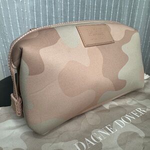 Dagne Dover LE Camo Dusk Hunter bag